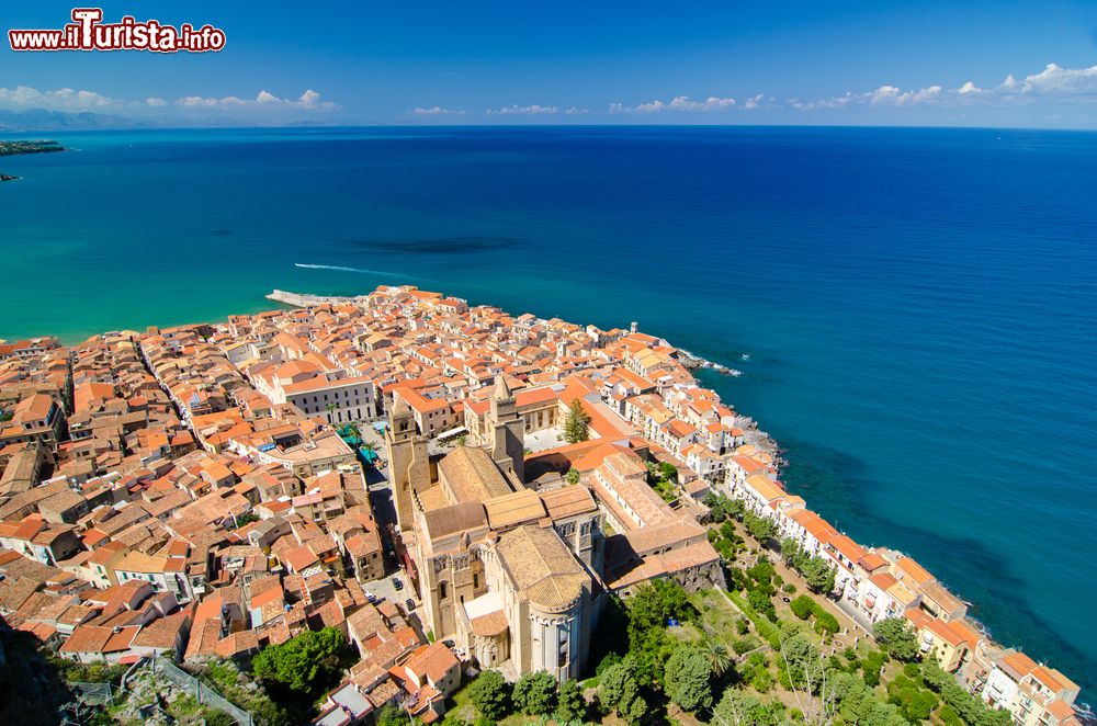 Immagine Il centro storico di Cefalù e la Cattedrale patrimonio UNESCO in Sicilia