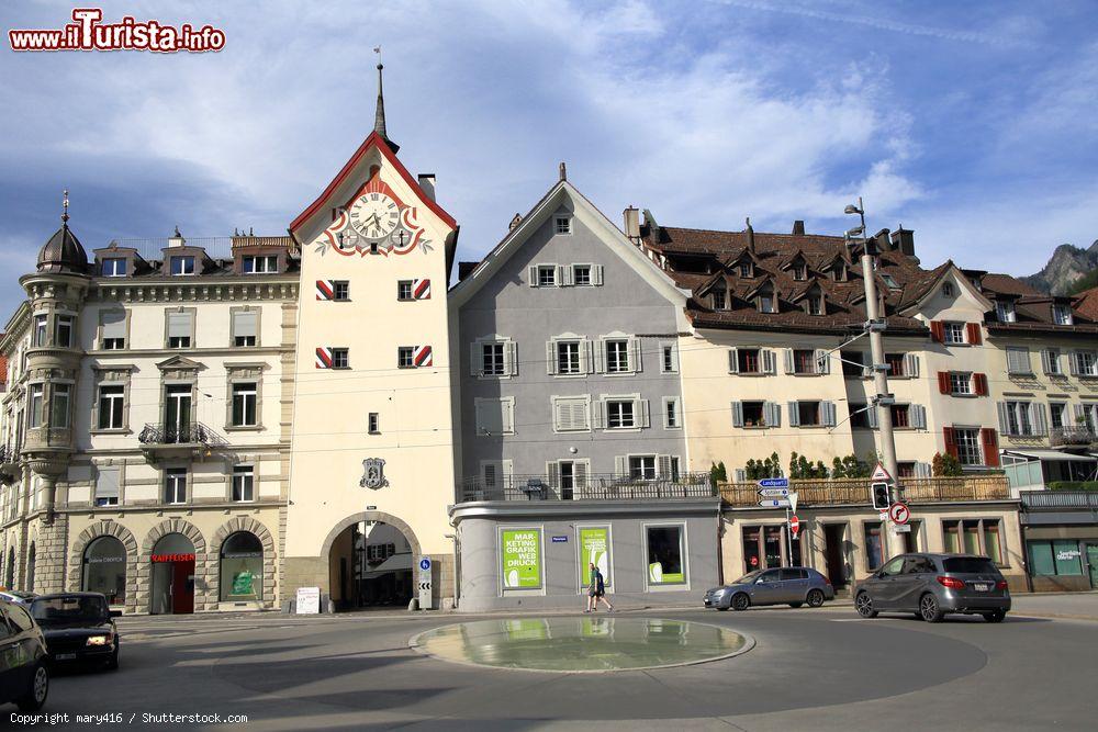 Immagine Il centro storico di Coira (Chur), città di 37.000 abitanti del Cantone dei Grigioni, nella Svizzera orientale - © mary416 / Shutterstock.com