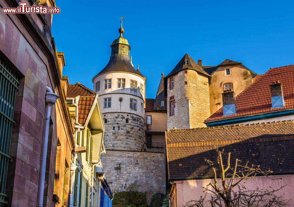 Immagine Il centro storico di Montbeliard e il suo castello che domina il borgo della Franca Contea.