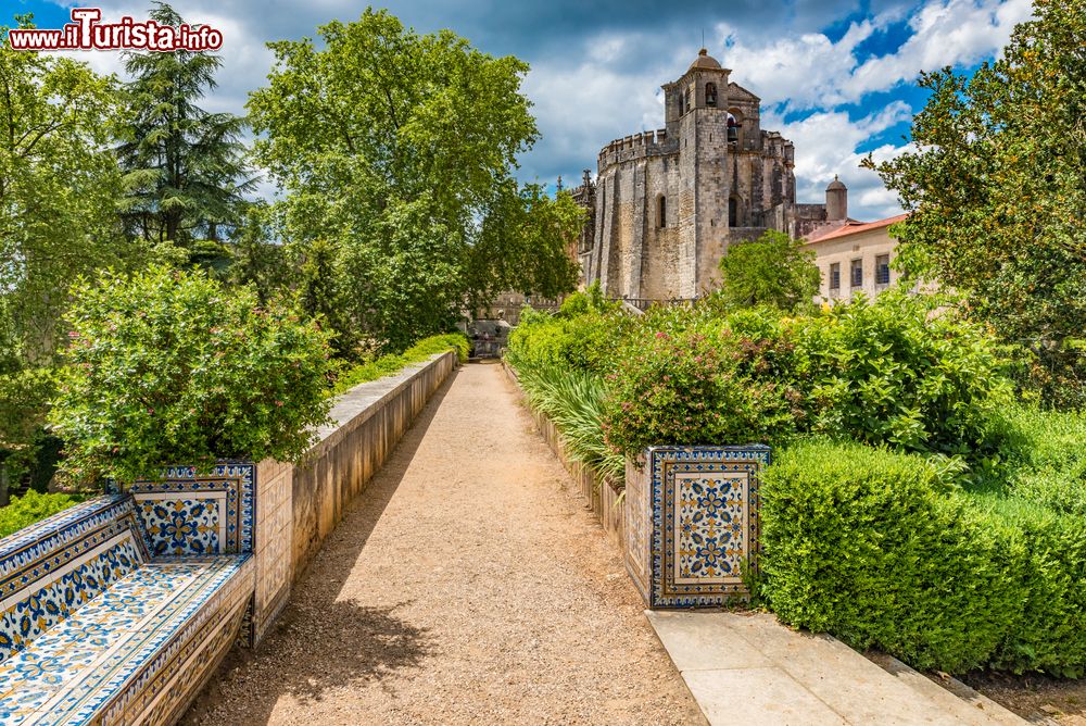 Immagine Il Convento dell'Ordine di Cristo a Tomar in Portogallo, Patrimonio UNESCO.