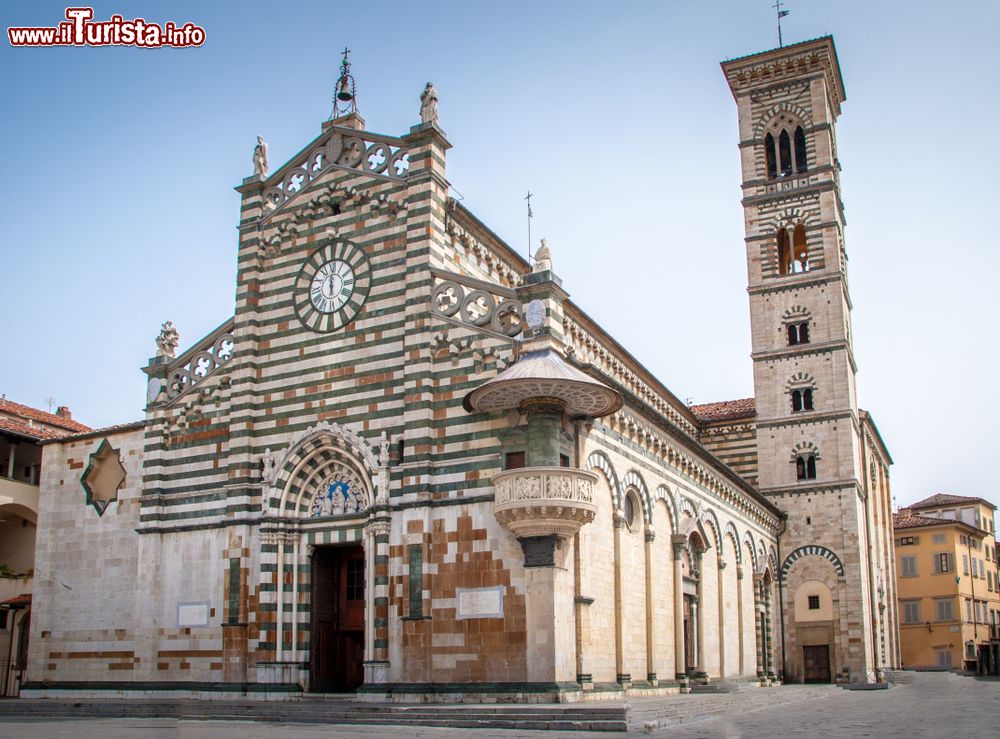 Immagine Il Duomo di Prato in Toscana, con il particolare pulpito all'esterno della Cattedrale