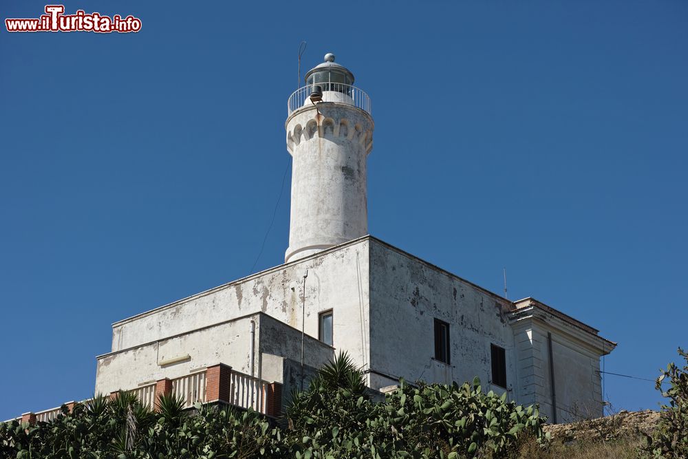 Immagine Il faro di Anzio sul propomontorio cittadino sulla costa del Lazio