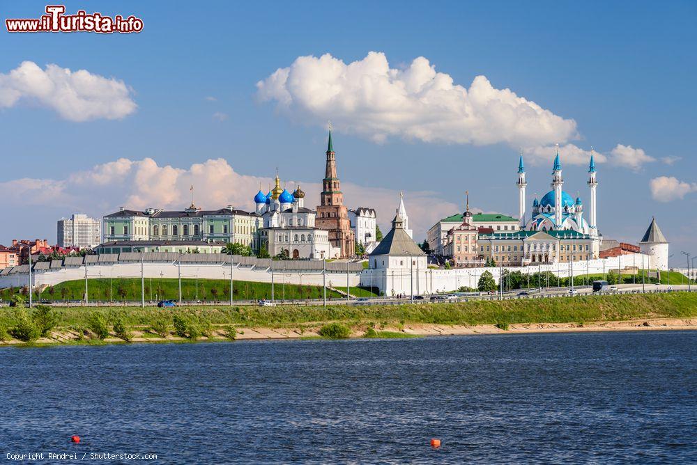 Immagine Il fiume Kazanka e il centro storico di Kazan' in Russia. - © RAndrei / Shutterstock.com