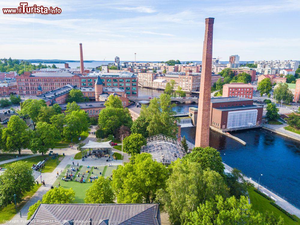 Immagine Il fiume Tammerkoski e il panorama di Tampere, Finlandia occidentale - © PiliPali Producktion / Shutterstock.com