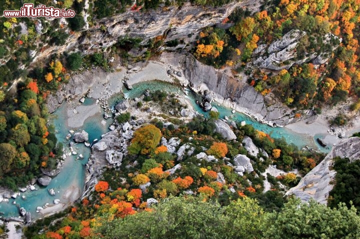 Immagine Il fondo del canyon del fiume Verdon (Gorges du Verdon) in Provenza, sud della Francia