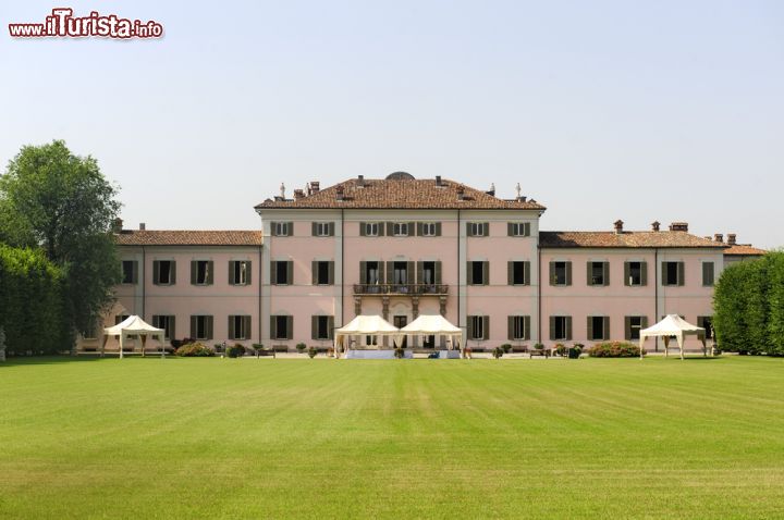 Immagine Il giardino di Villa d'Adda-Borromeo a Cassano provincia di Milano - © Claudio Giovanni Colombo / Shutterstock.com