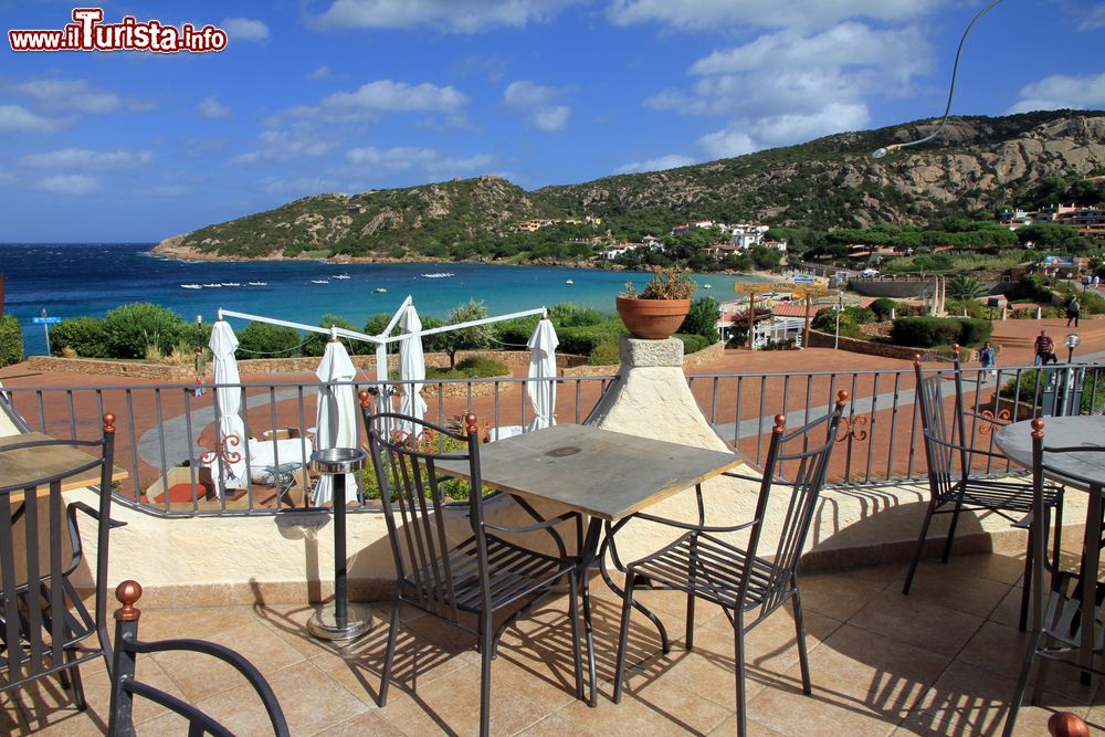 Immagine Il golfo di Baia Sardinia sulla Costa Smeralda della Sardegna