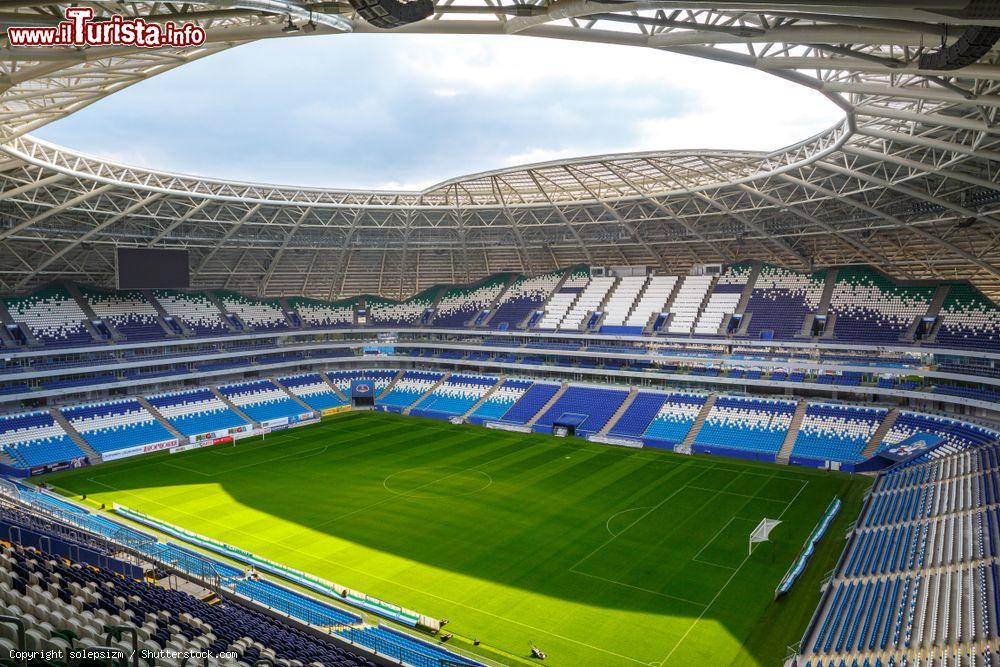 Immagine Il grande stadio di Samara in Russia, uno dei templi di Russia 2018 - © solepsizm / Shutterstock.com