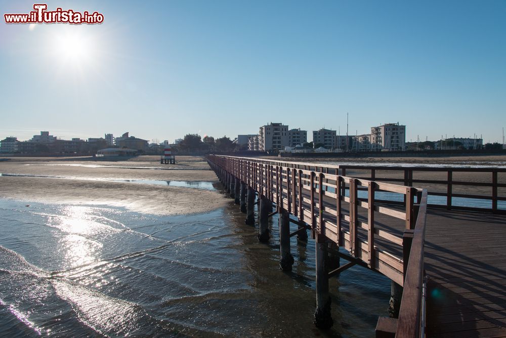 Immagine Il mare d'inverno a Lignano Sabbiadoro in Friuli Venezia Giulia.