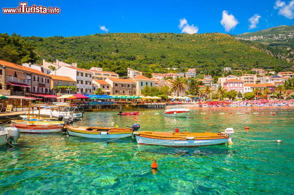 Immagine Il mare limpido di Petrovac in Montenegro