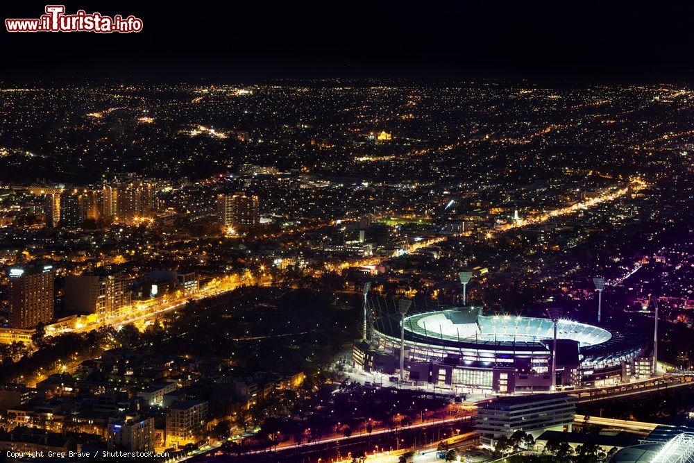 Immagine Il Melbourne Cricket Ground dall'alto by night, Victoria (Australia) - © Greg Brave / Shutterstock.com