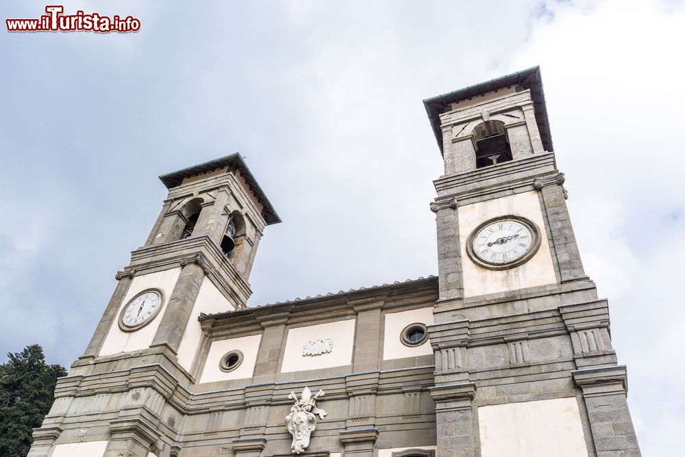 Immagine Il monastero di Camaldoli nella riserva naturale del Casentino, Toscana. Edificato a partire dal 1046, il complesso architettonico è composto dalla foresteria, dalla chiesa e dal monastero.