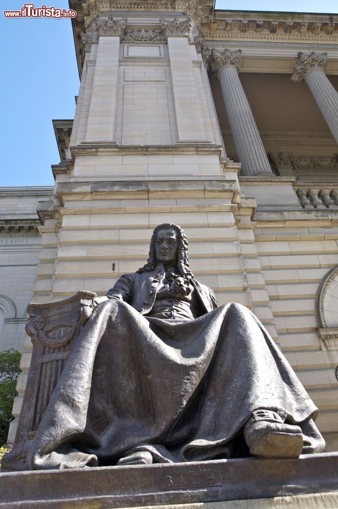 Immagine Il monumento al compositore Bach nella città di Pittsburgh, Pennsylvania, USA.