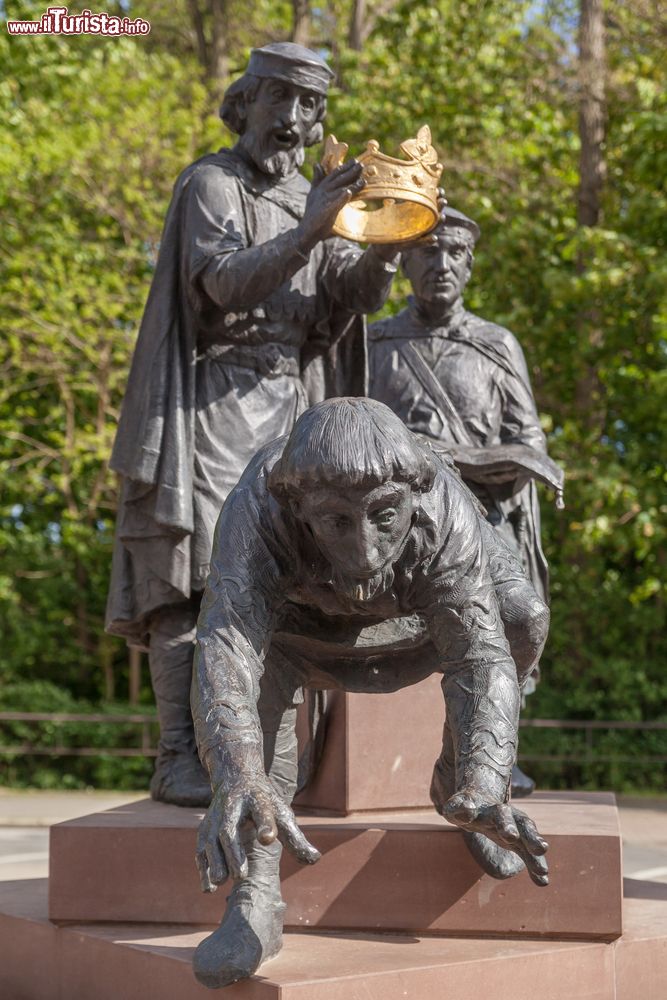 Immagine Il monumento all'incoronazione di Enrico I° a Quedlinburg, Germania.