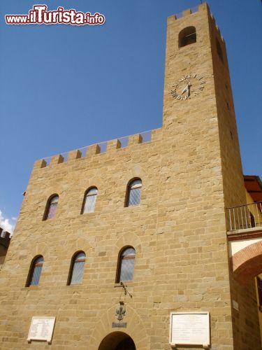 Immagine Il palazzo del Comune di Castiglion Fibocchi in Toscana