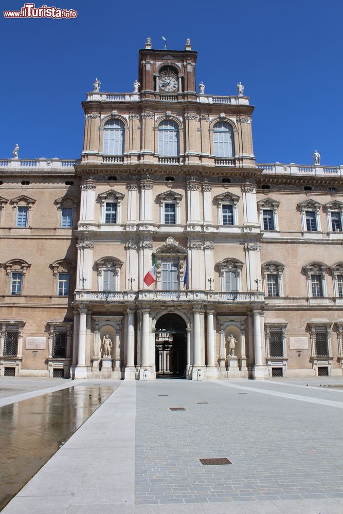 Immagine Il Palazzo Ducale di Modena, una delle attrazioni culturali del centro storico
