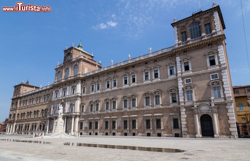 Immagine Il Palazzo Ducale di Modena, oggi sede dell’Accademia Militare