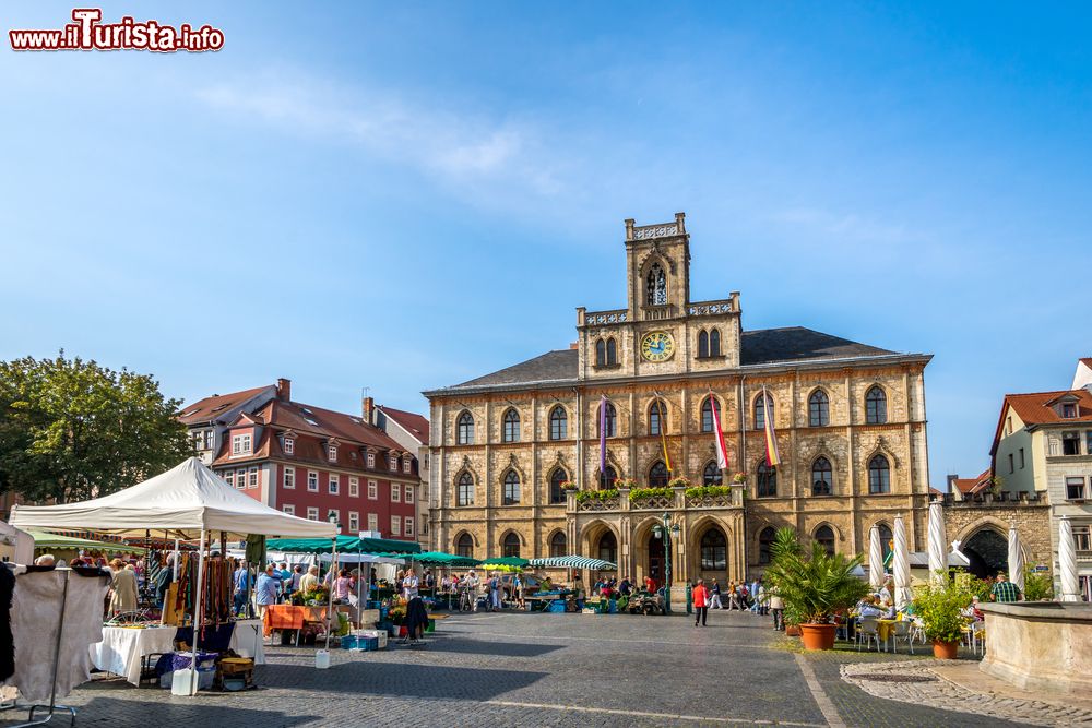 Immagine Il Palazzo Municipale di Weimar in Market Square (Germania).