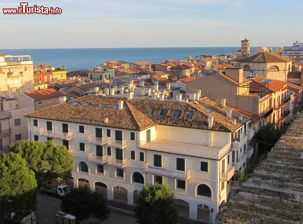 Le foto di cosa vedere e visitare a Porto Recanati