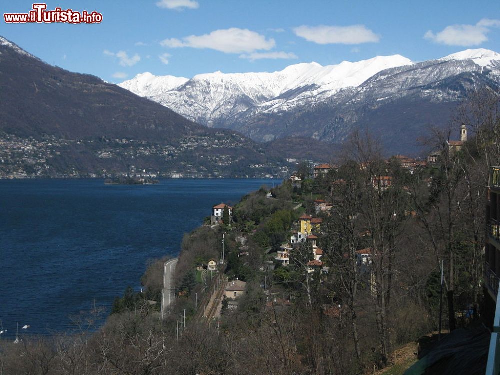 Le foto di cosa vedere e visitare a Tronzano Lago Maggiore