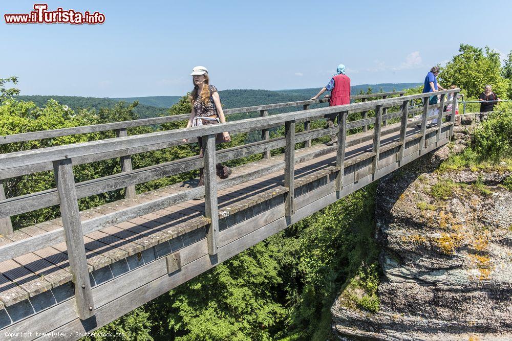 Immagine Il Ponte del Diavolo a Chateau Haute-Barr in Alsazia, dintorni di Saverne in Francia - © travelview / Shutterstock.com