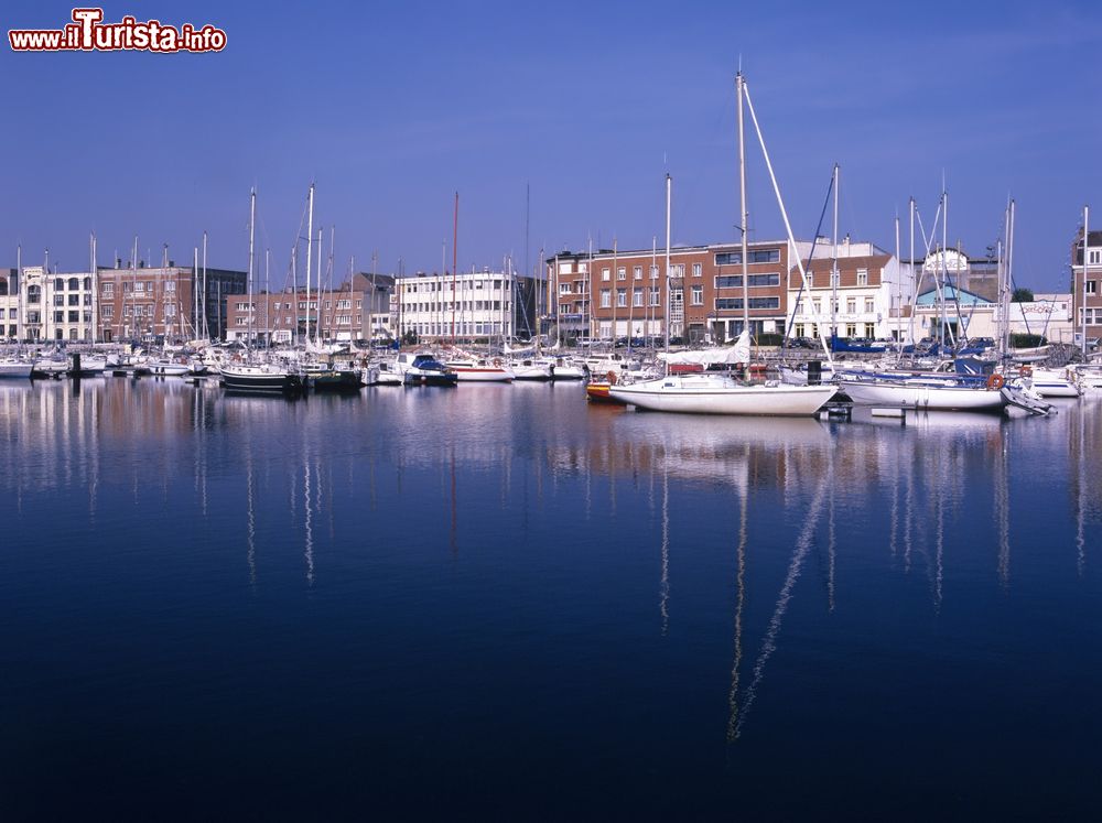 Immagine Il porto di Dunkerque, città nel nord della Francia, che fu teatro dell'operazione Dynamo durante la seconda guerra mondiale.