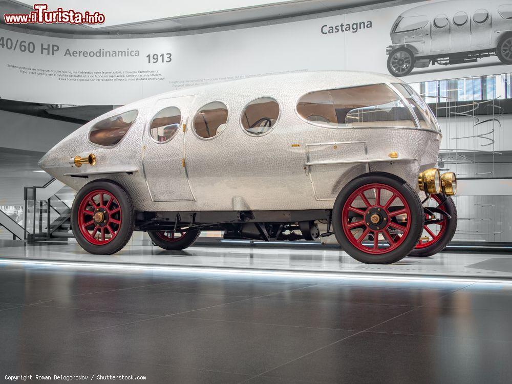 Immagine Il prototipo Castagna Aerodinamica "Siluro Ricotti" al Museo Storico Alfa Romeo di Arese - © Roman Belogorodov / Shutterstock.com