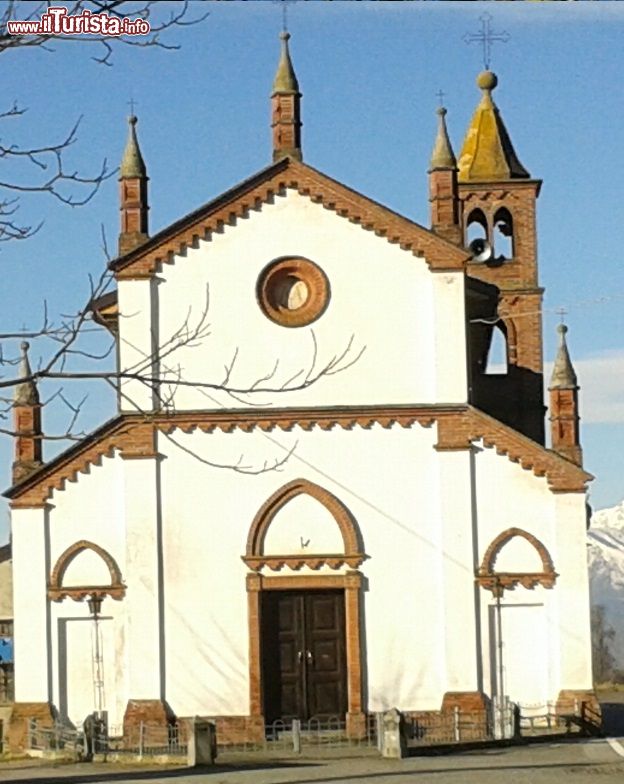 Immagine Il Santuario della Madonna del Lago a Faule in Piemonte - © Enomisse, CC BY-SA 3.0, Wikipedia