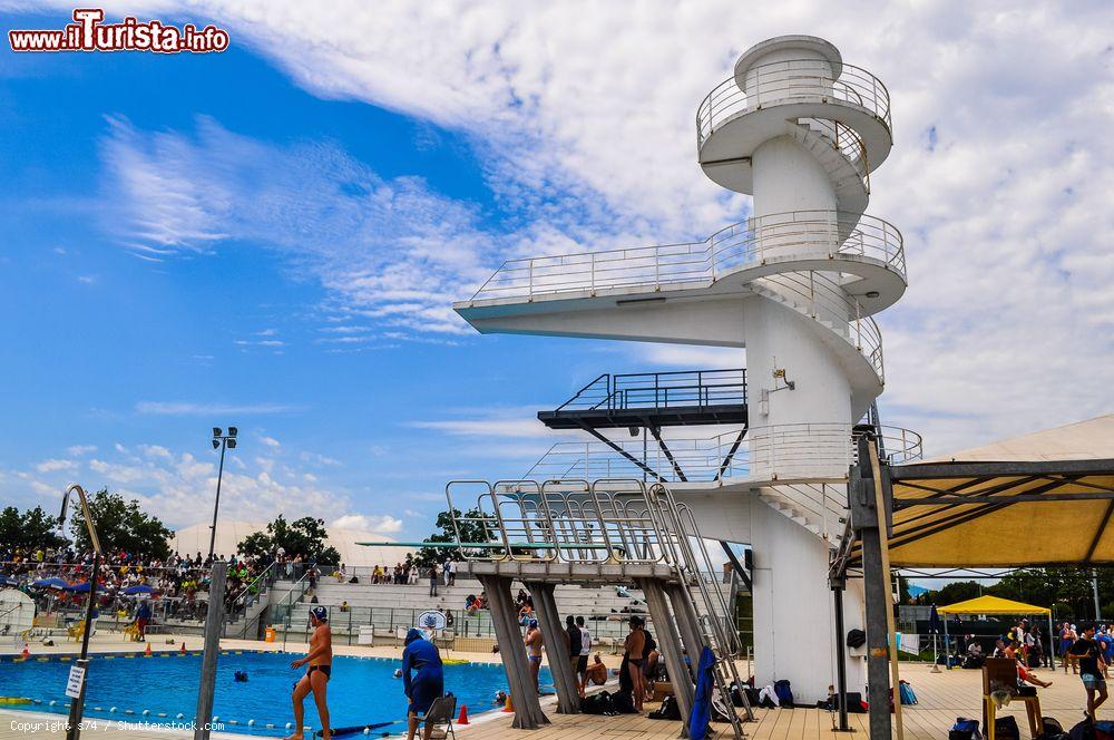 Immagine Il trampolino dello Stadio del Nuoto di Riccione, Emilia Romagna - © s74 / Shutterstock.com