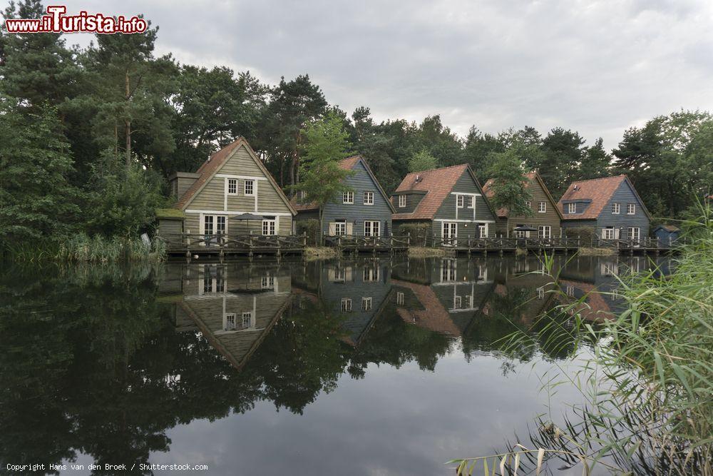 Immagine Il villaggio di Kaatsheuvel, nella regione Brabante in Olanda: è una loclaità famosa per il parco giochi The Efteling - © Hans van den Broek / Shutterstock.com