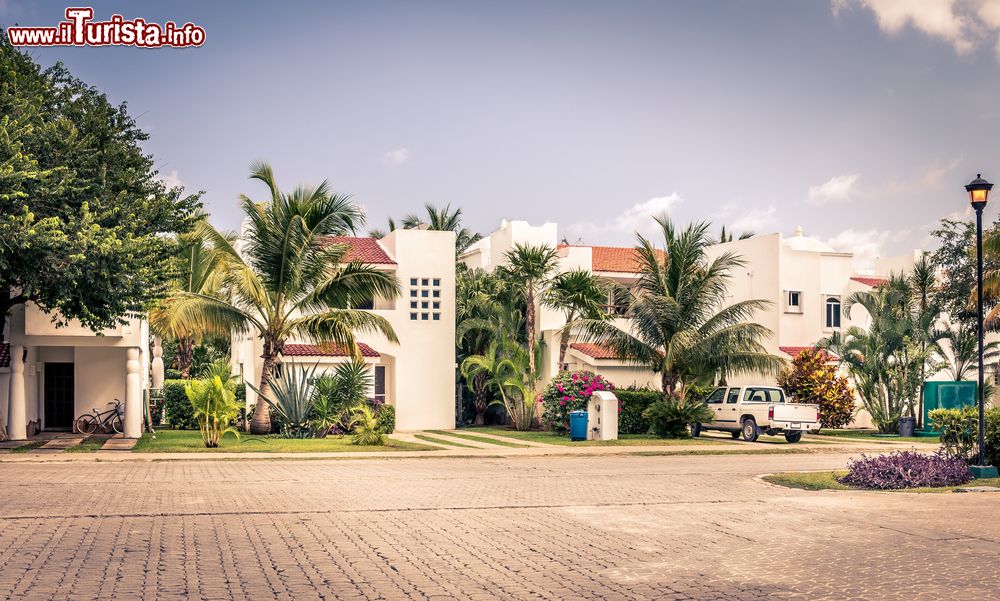 Immagine Il villaggio di Playa del Carmen in Messico. Situata nella penisola dello Yucatan, questa cittadina fa parte dello stato di Quintana Roo.