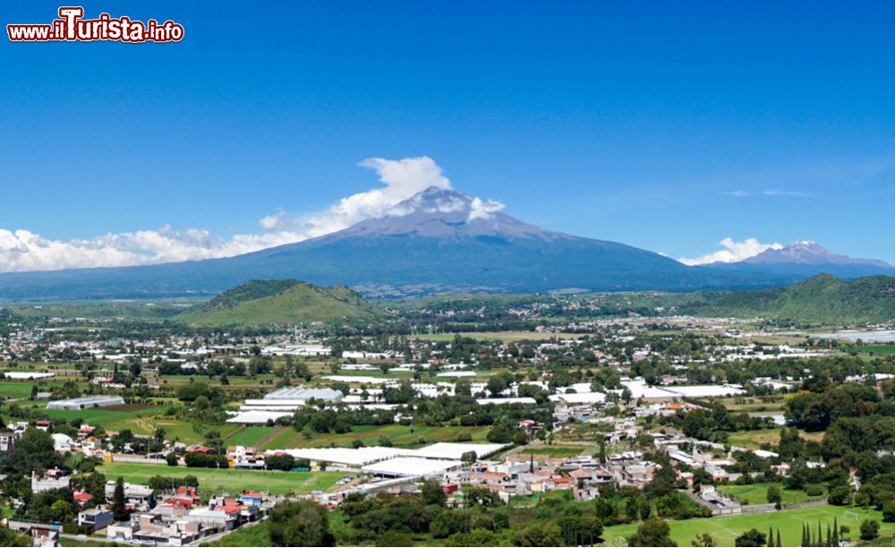 Immagine Il volcano Popocatépetl  è uno dei simboli dello stato di Morelos in Messico