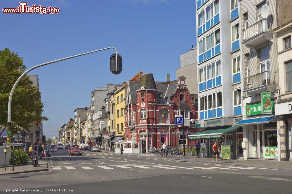 Immagine Incrocio su Nieuwpoortsesteenweg Street a Ostenda, Belgio - © Walencienne / Shutterstock.com