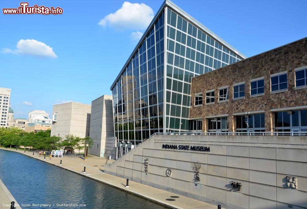 Immagine Indianapolis (Indiana): uno scorcio dell'Indiana State Museum. Oltre a mostre che vanno dai fossili alla cultura pop qui si trova un cinema IMAX, sistema di proiezione che mostra immagini e video a alta definizione - © Susan Montgomery / Shutterstock.com