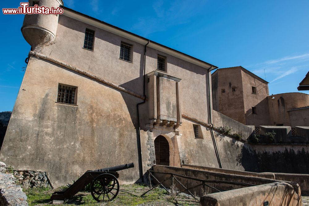 Immagine Ingresso a Castel San GIovanni, siamo a Finalborgo in Liguria