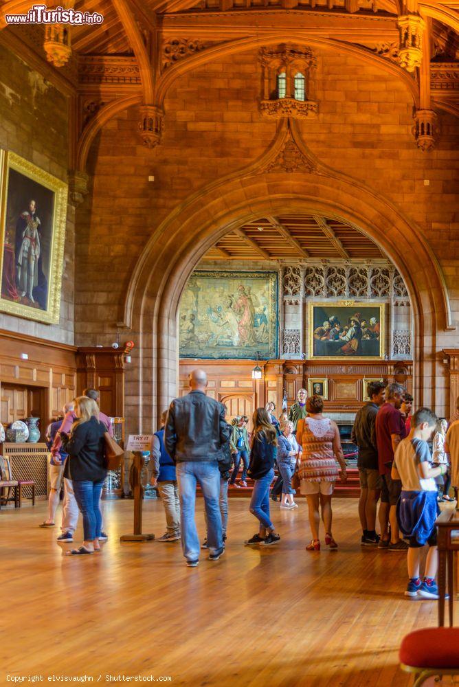 Immagine Interno del Castello di Bamburgh in Inghilterra - © elvisvaughn / Shutterstock.com