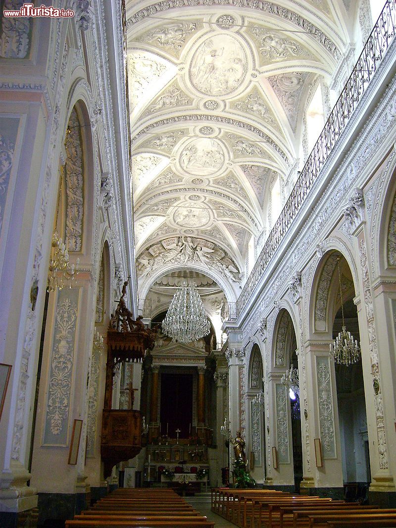 Immagine Interno della Chiesa di San GIovanni a Monterosso Almo - © Catarella - Wikipedia