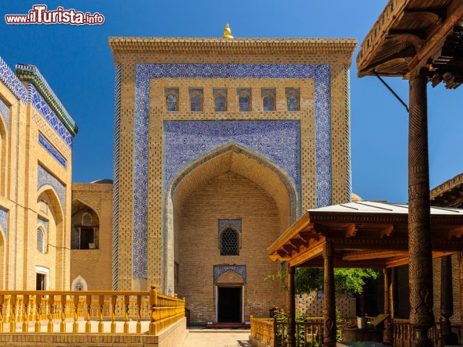 Immagine Itchan Kala, la città murata dentro Khiva in Uzbekistan - © Anton_Ivanov / Shutterstock.com