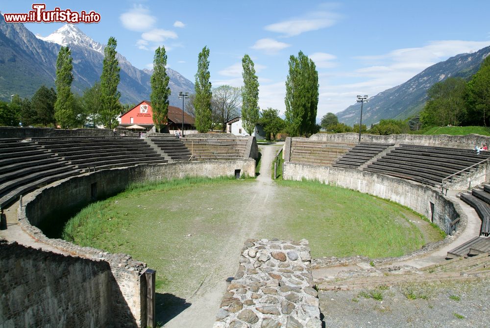 Immagine L'anfiteatro romano di Martigny in Svizzera