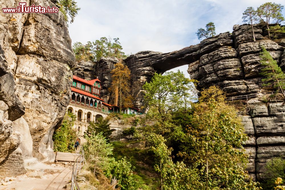 Immagine L'arco naturale in arenaria di Pravcicka bran in Repubblica Ceca