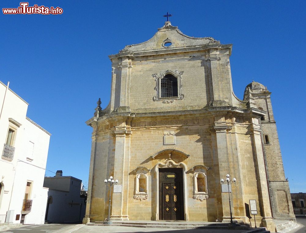 Immagine La Chiesa di San Filippo e Giacomo a Diso, la Chiesa Madre del centro storico in provincia di Lecce - © Lupiae, CC BY-SA 3.0, Wikipedia