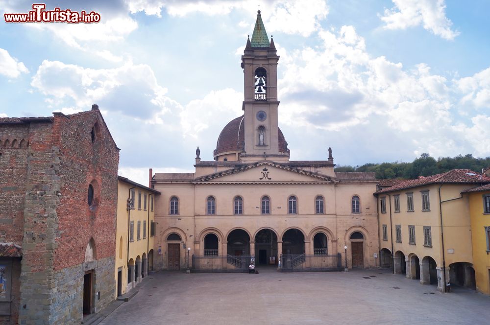 Immagine La Basilica di Santa Maria delle Grazie a San Giovanni Valdarno, cittadina della Toscana