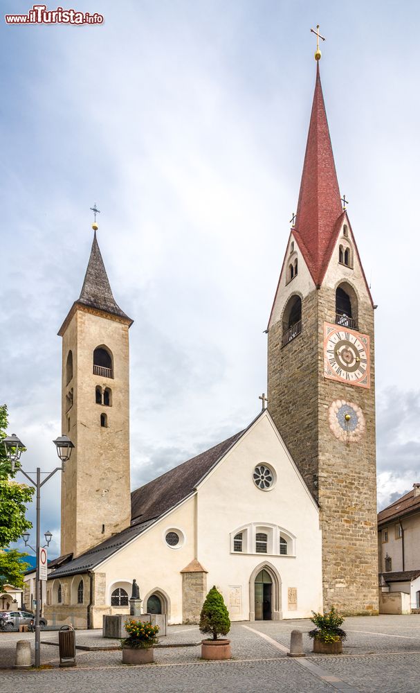 Immagine La bella chiesa di San Lorenzo a San Lorenzo di Sebato, provincia di Bolzano, Trentino Alto Adige.