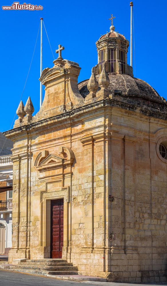 Immagine La Cappella dell'Assunzione in piazza St .Nicholas a Siggiewi, isola di Malta.