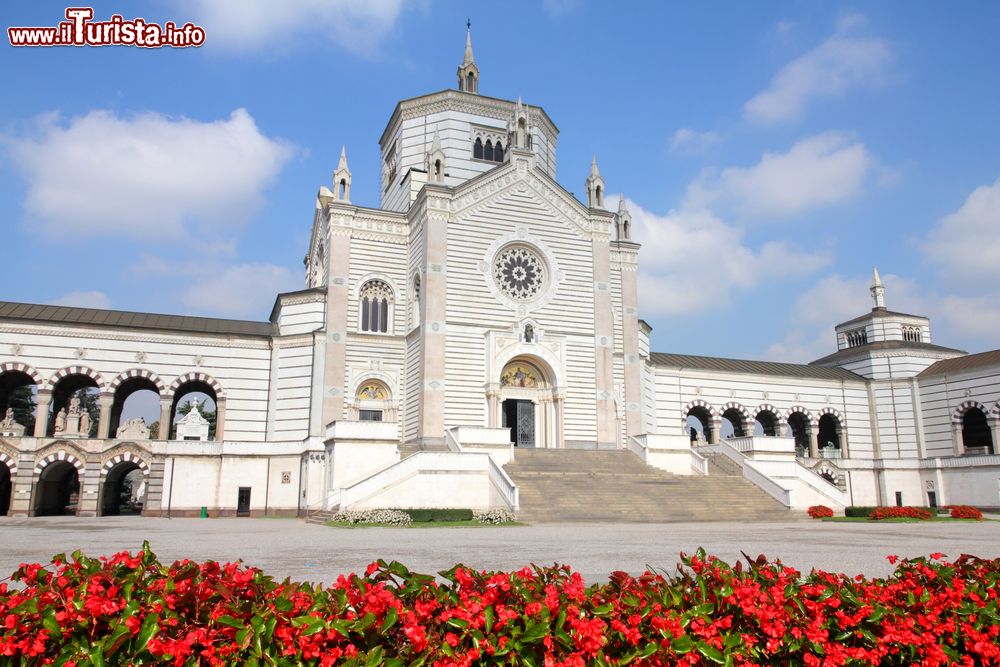 Immagine La Cappella Famedio presso il Cimitero Monumentale di Milano