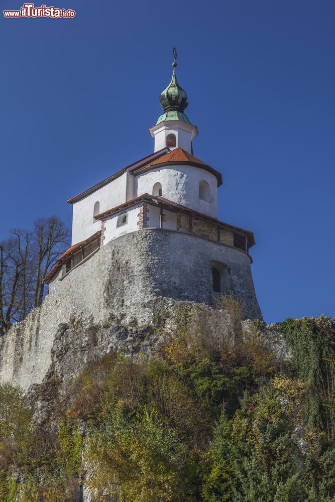 Immagine La Cappella fortificata sul castello di Mali grad a Kamnik, in Slovenia