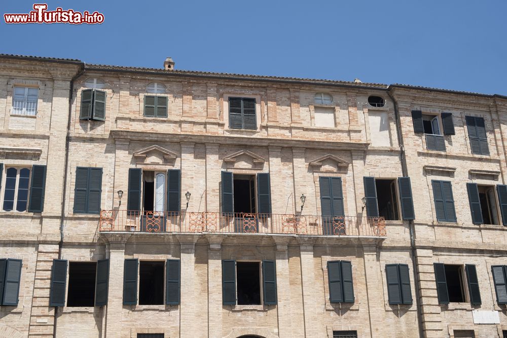 La Casa Di Giacomo Leopardi Nel Centro Storico Foto Recanati