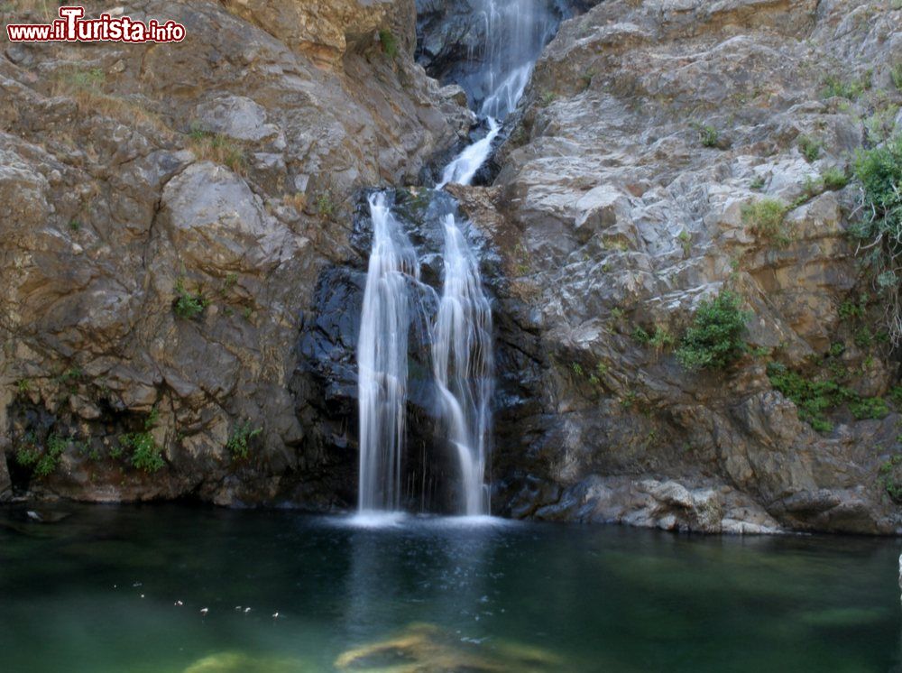 Immagine La Cascata del fiume Amendolea nel Parco dell'Aspromonte in Calabria