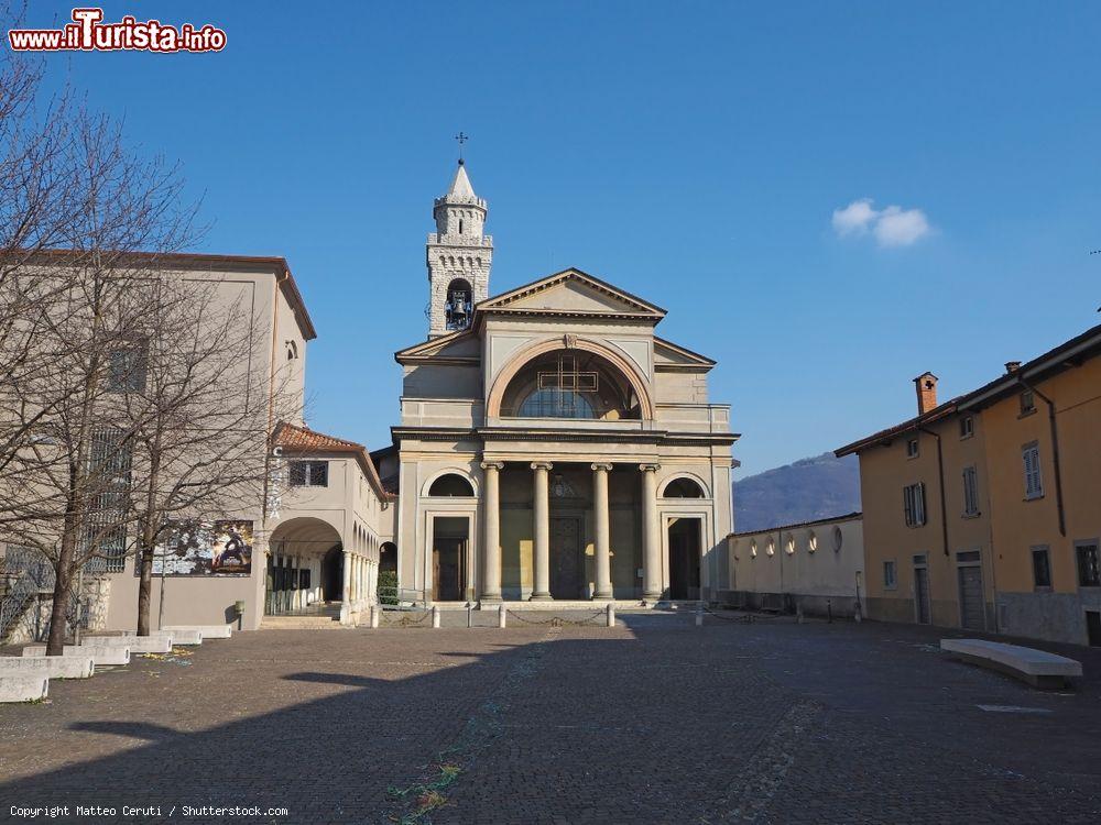 Immagine La Cattedrale di San Giuliano ad Albino in Lombardia - © Matteo Ceruti / Shutterstock.com