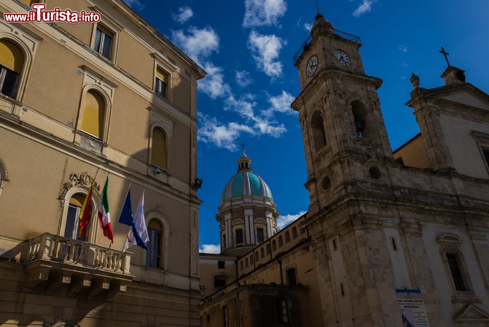 Immagine La Cattedrale di Santa Maria la Nova, centro storico di Caltanissetta, Sicilia